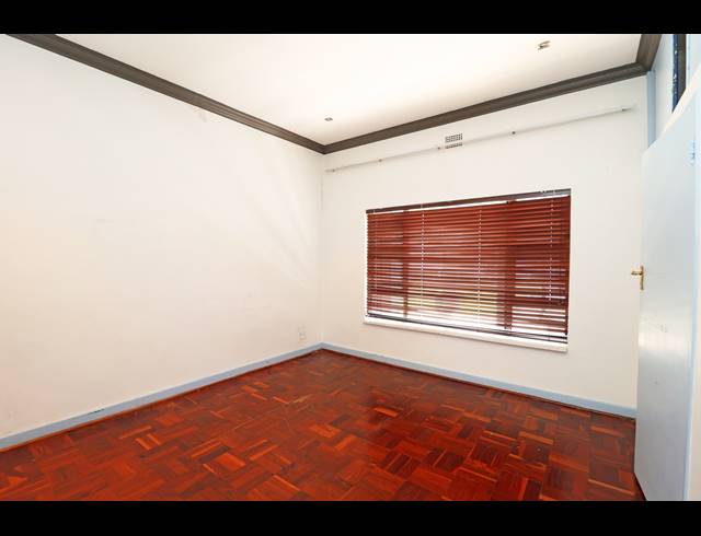4 BEDROOM HOUSE FOR SALE IN CYRILDENE